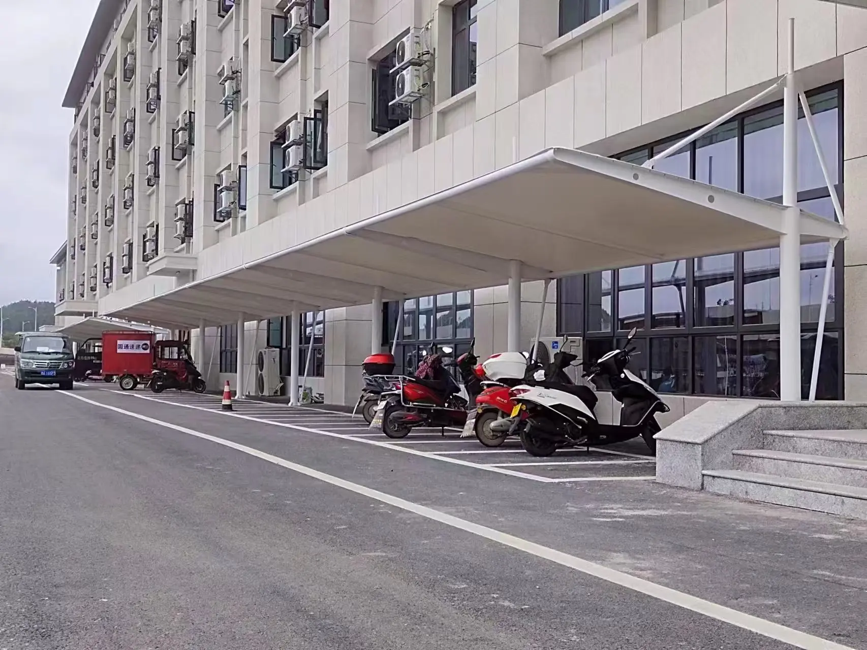 贵州紫云膜结构车棚采购避坑指南,本地源头工厂怎么选?